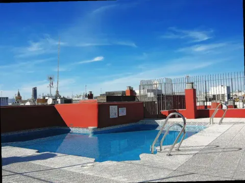 Pis de 56 m² a Sevilla (2/16)