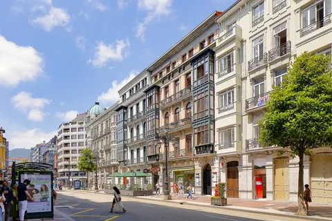 Appartamento 170 m² a Oviedo