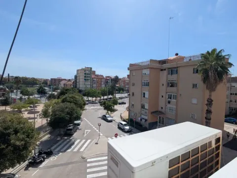 Pis de 70 m² a València