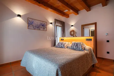 Haus 375 m² in Llíber