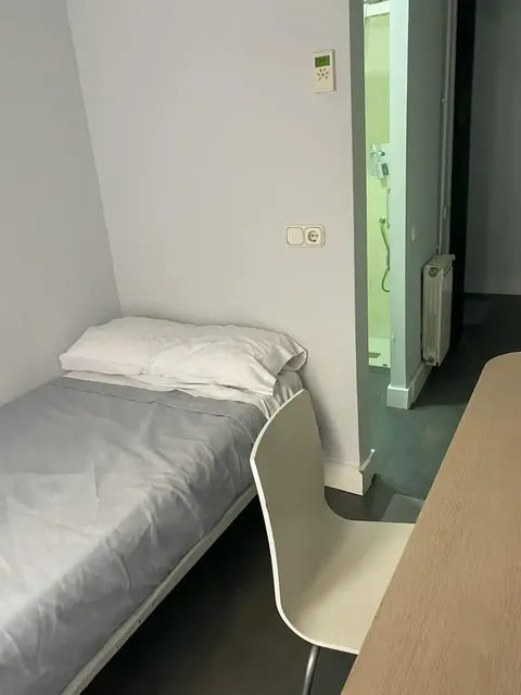 Habitación en alquiler, Barcelona (2/10)