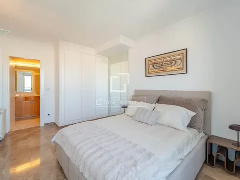 Pis de 131 m² a València