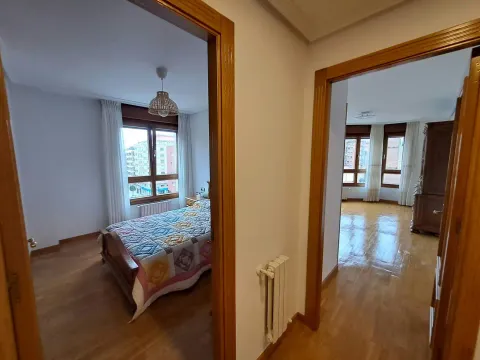 Pis de 82 m² a Oviedo
