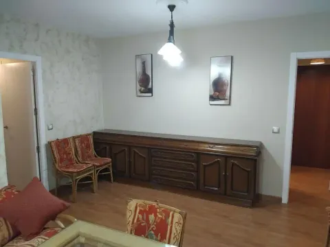 Pis de 79 m² a Còrdova