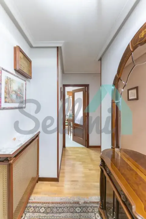 Wohnung 119 m² in Oviedo