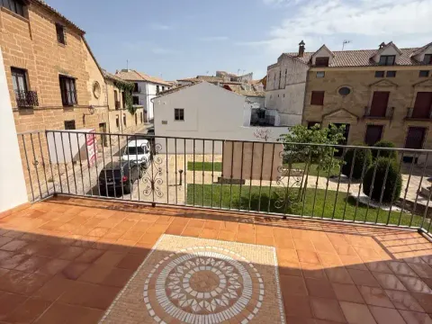 Appartamento 113 m² a Baeza