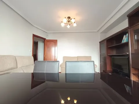 Wohnung 57 m² in Gijón / Xixón