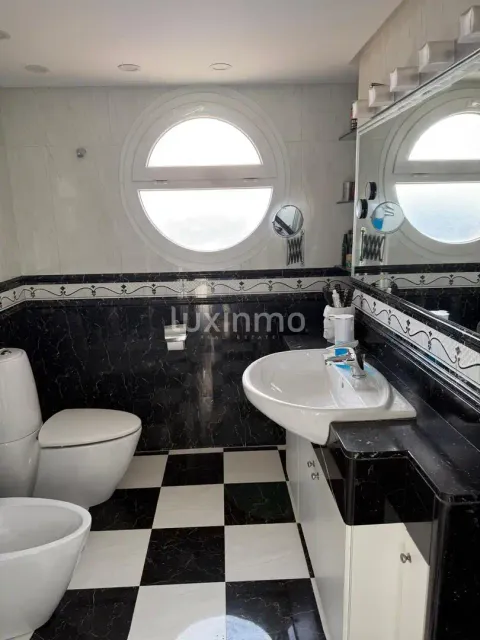 Квартира 360 м² в Eivissa