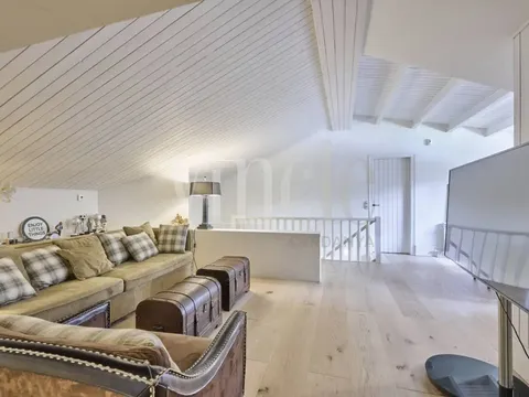 Casa de 230 m² en Prats i Sansor