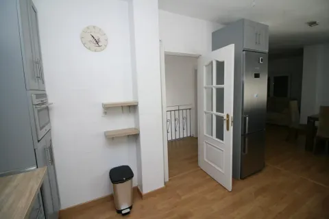 Casa de 220 m² a Villa de Otura