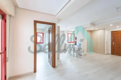Pis de 137 m² a Oviedo