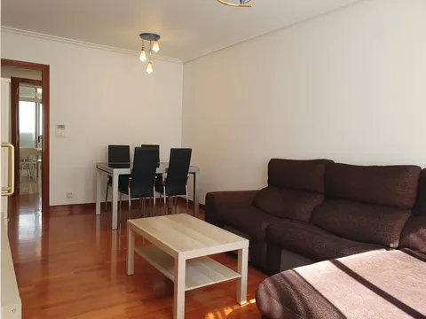 Pis de 83 m² a Culleredo