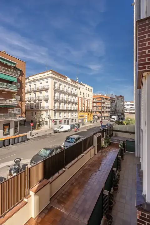 Wohnung 94 m² in Madrid