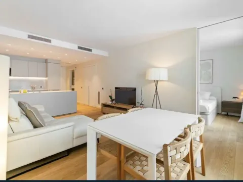 Flat 86 m² in Madrid (2/3)