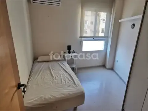 Pis de 88 m² a València