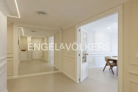 Appartamento 206 m² a Valencia