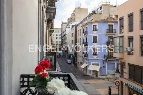 Pis de 79 m² a València