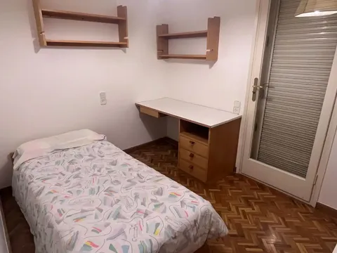Pis de 104 m² a Terrassa