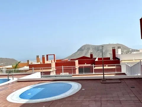 Pis de 70 m² a Arona