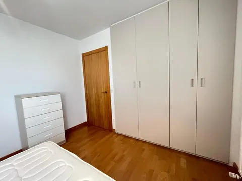 Appartamento 102 m² a Pamplona
