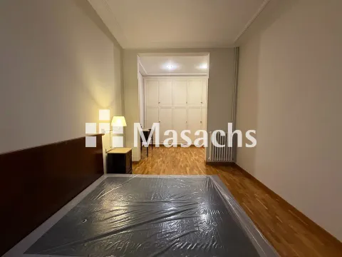 Pis de 296 m² a Terrassa