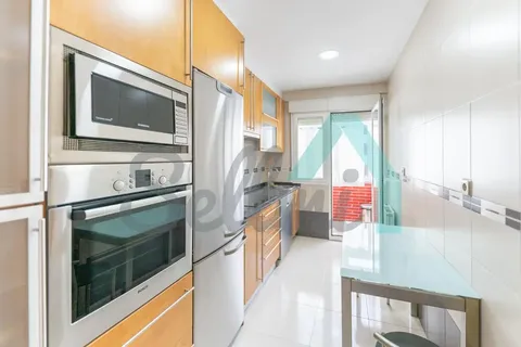 Appartamento 98 m² a Oviedo