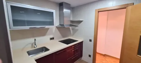 Pis de 91 m² a Sant Feliu de Llobregat