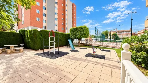 Wohnung 75 m² in Alicante