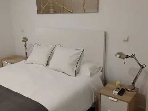Wohnung 77 m² in Madrid