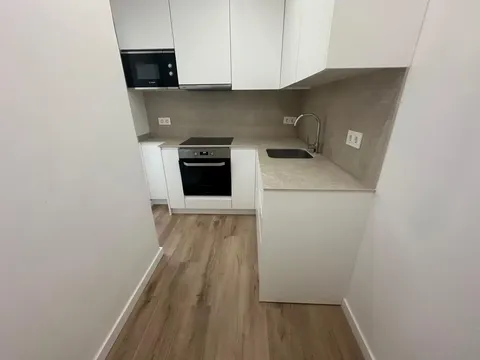 Pis de 86 m² a Badalona