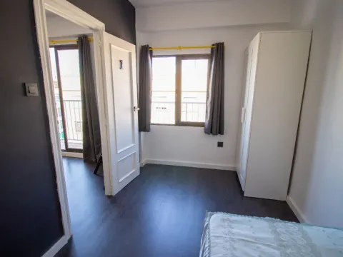 Pis de 90 m² a València