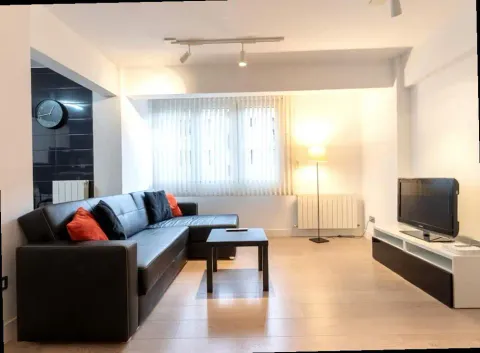 Piso de 50 m² en Cádiz (2/12)