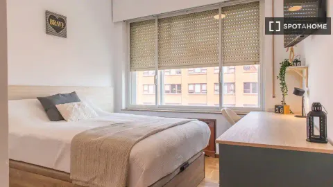 Room for rent, Madrid