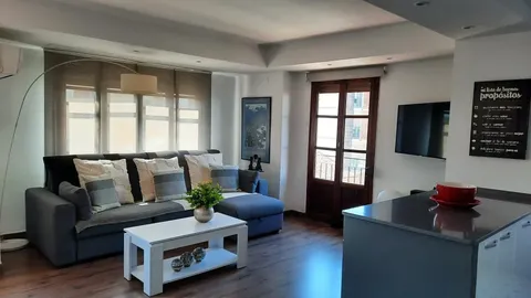 Room for rent, Tavernes Blanques