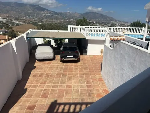 House 189 m² in Mijas