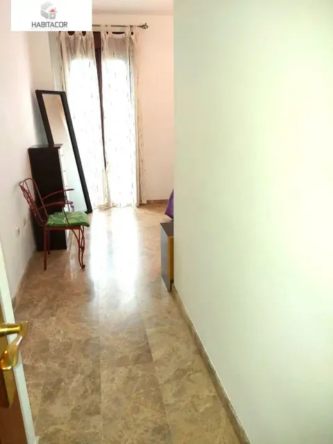 Pis de 111 m² a Còrdova (3/38)