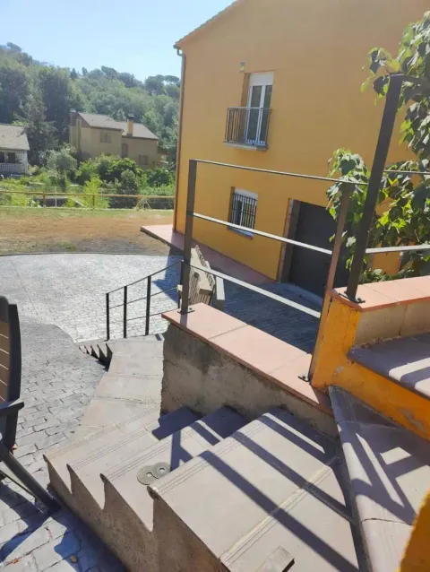 Casa de 198 m² a Riells i Viabrea