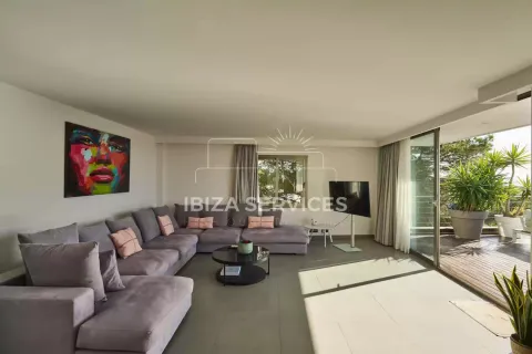 Haus 250 m² in Santa Eulària des Riu