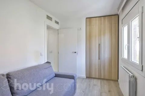 Pis de 67 m² a Santa Coloma de Gramenet