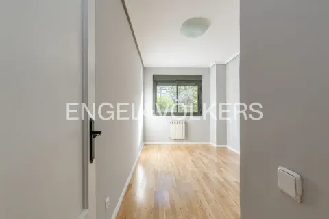 Appartamento 180 m² a Pozuelo de Alarcón