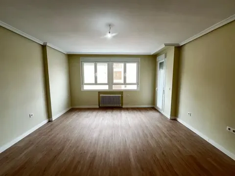 Wohnung 130 m² in Cáceres