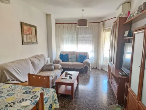 Pis de 76 m² a la Pobla de Vallbona