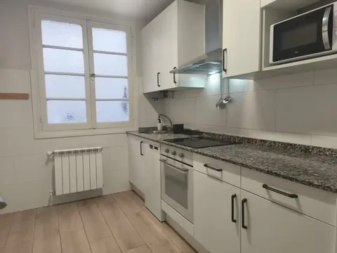 Pis de 77 m² a Gijón