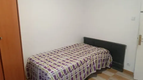Room for rent, Haro (2/2)