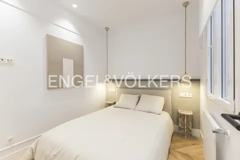 Wohnung 99 m² in Madrid