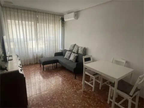 Pis de 75 m² a Almeria