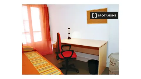 Habitació de lloguer, Alacant