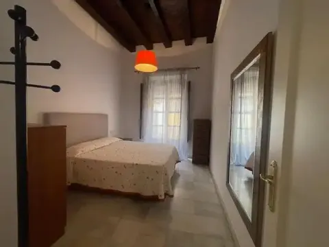 Квартира 71 м² у Севільі