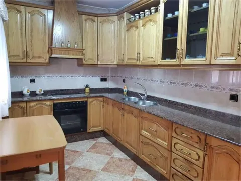 Wohnung 134 m² in Baza