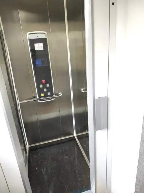 Appartamento 28 m² a Velilla de San Antonio